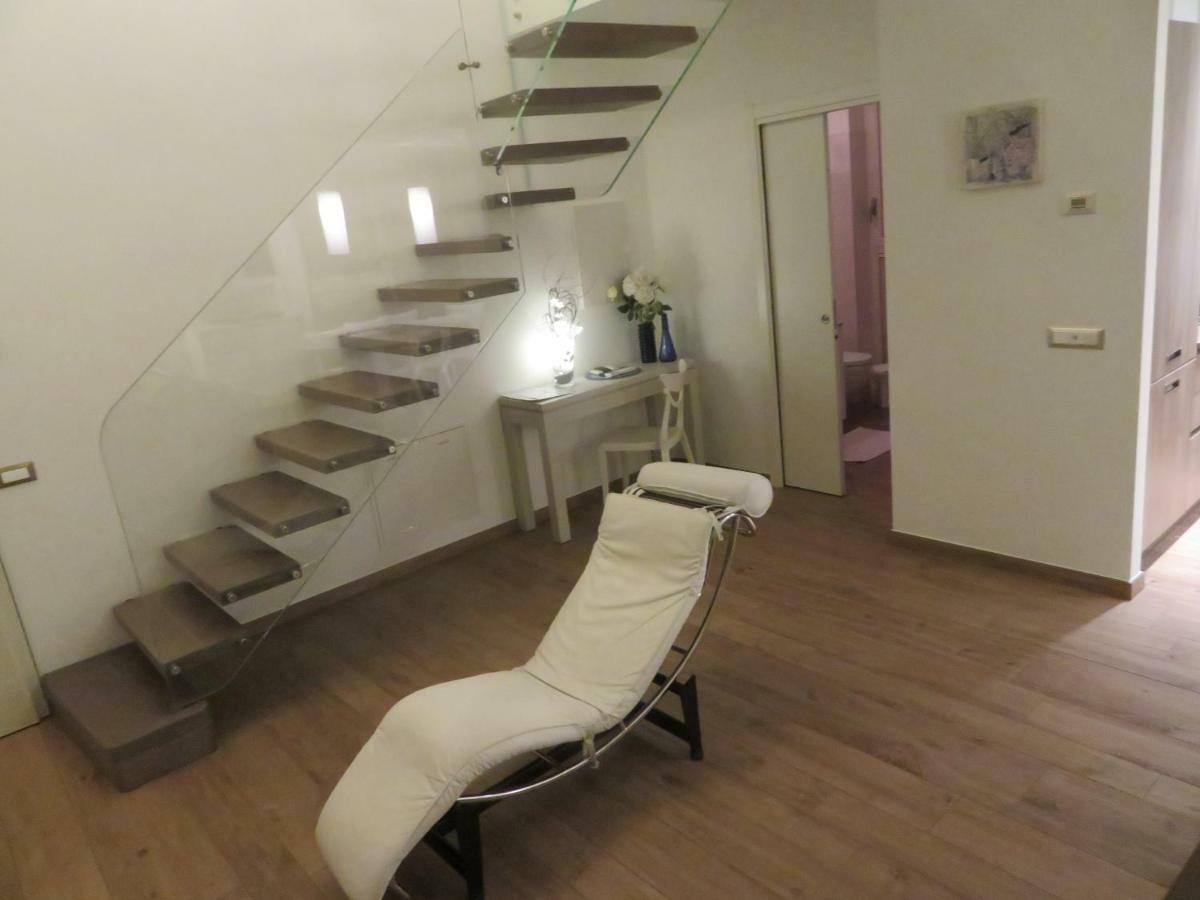 Residenza Simona Leilighet Mezzegra Eksteriør bilde